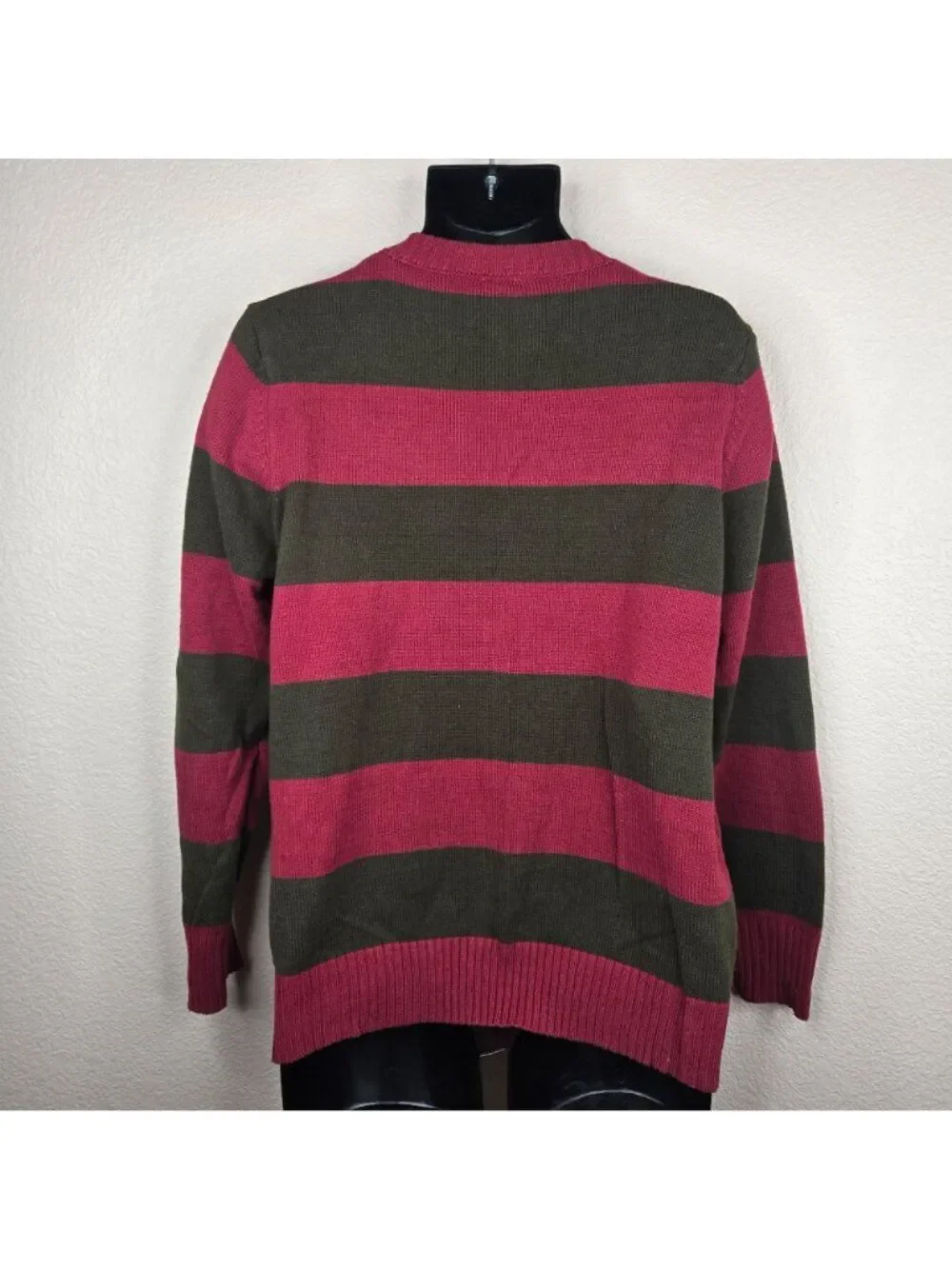 Nightmare on Elm St Freddy Krueger Striped Red Green Sweater Spirit Adult M